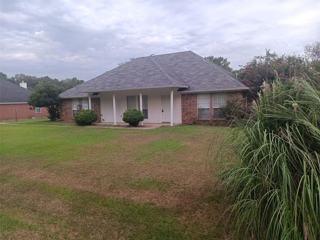 484 Stone Road, Texarkana