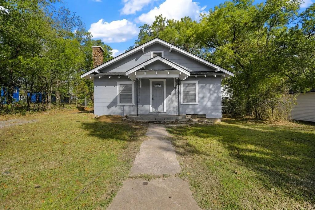 509 E Heron, Denison