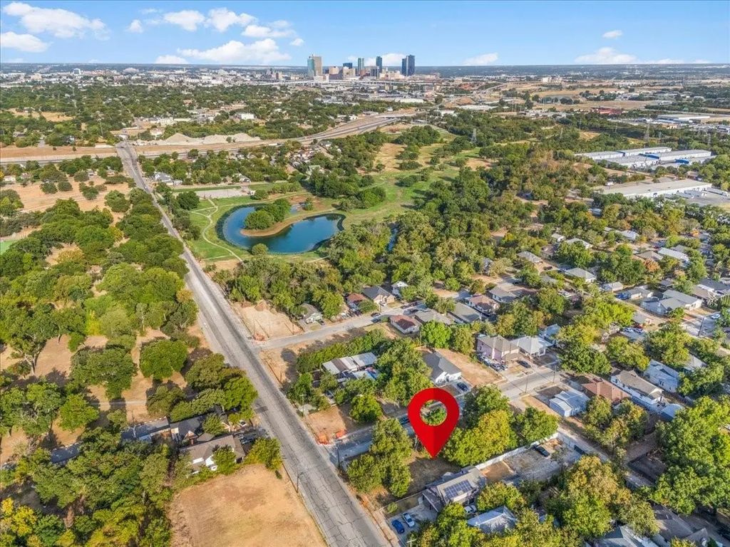 2501 E Vickery Boulevard, Fort Worth