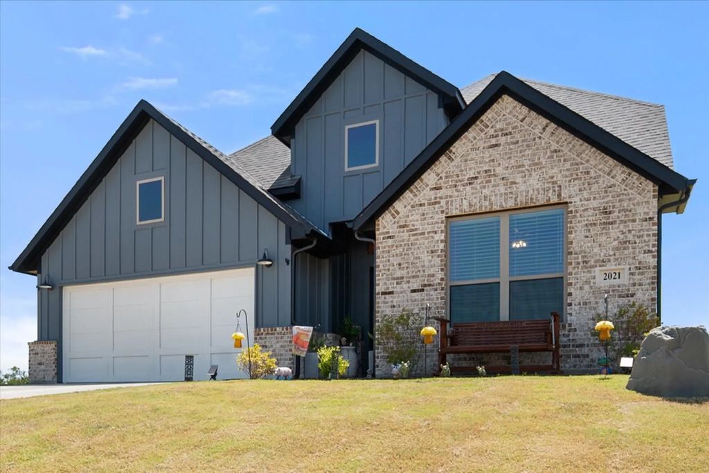 2021 Redemption Drive, Weatherford