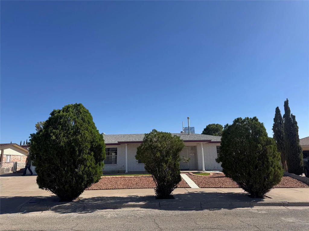 10604 Lakewood Avenue, El Paso