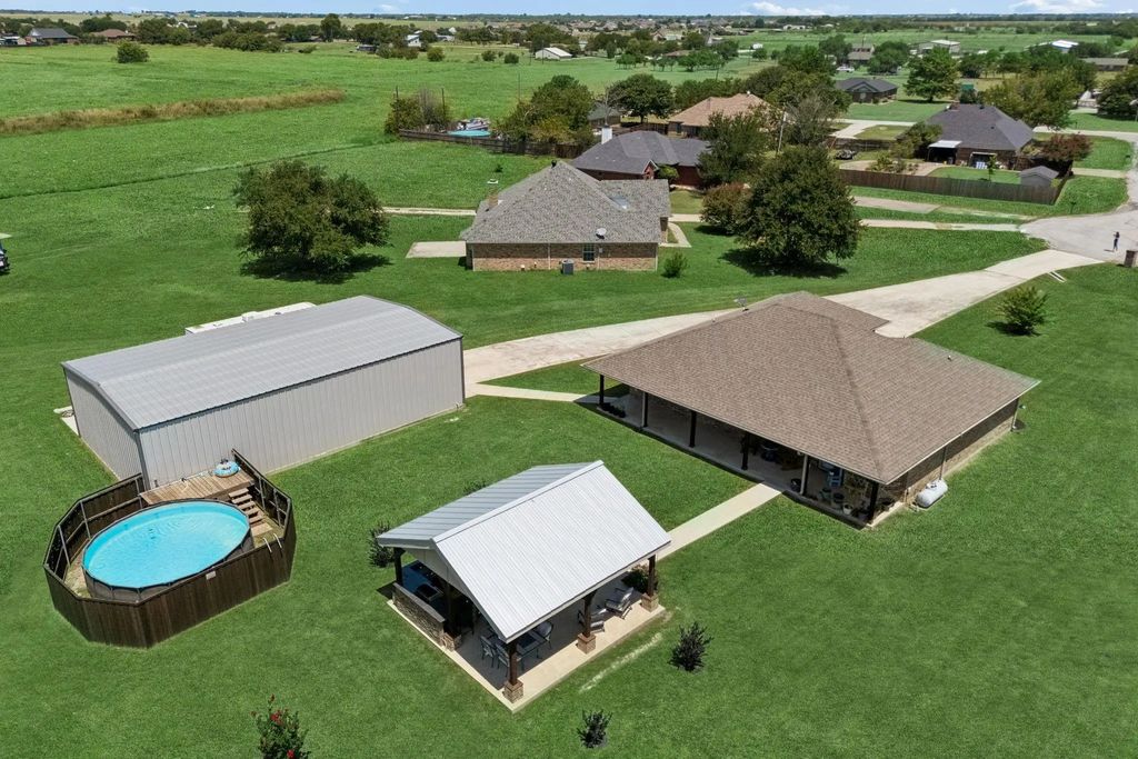 206 King George Way, Ponder