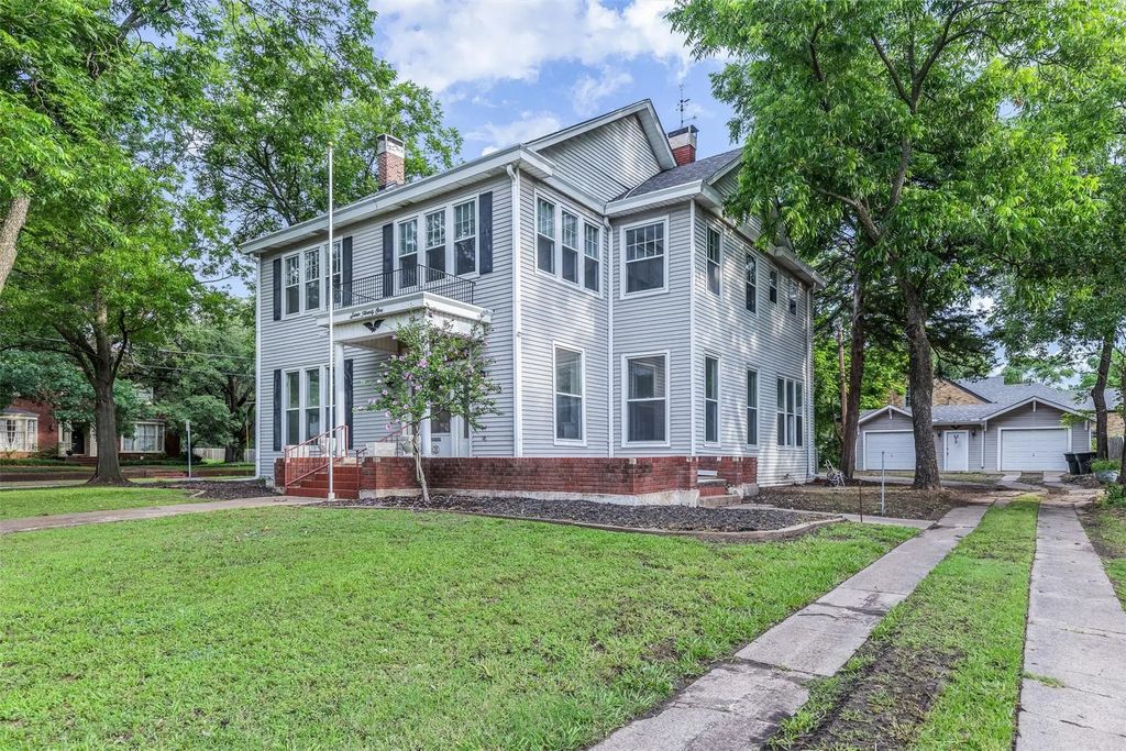 721 W Washington Street, Sherman