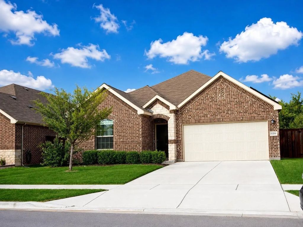 3228 Maroon Creek Road, Aubrey