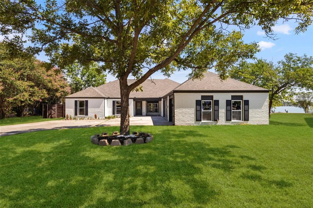 5000 Edgewater Drive, Rowlett
