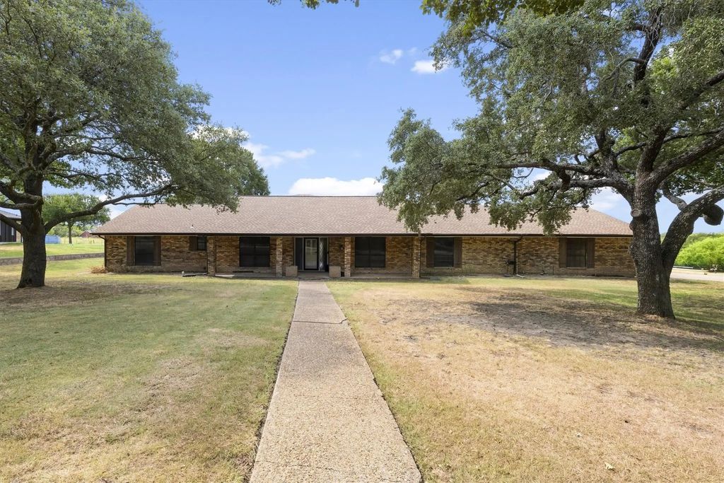 5 Crestview Circle, Rockwall