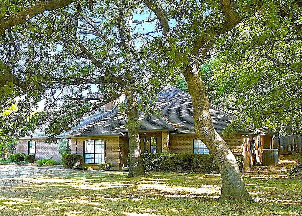 244 Moore Road, Burleson