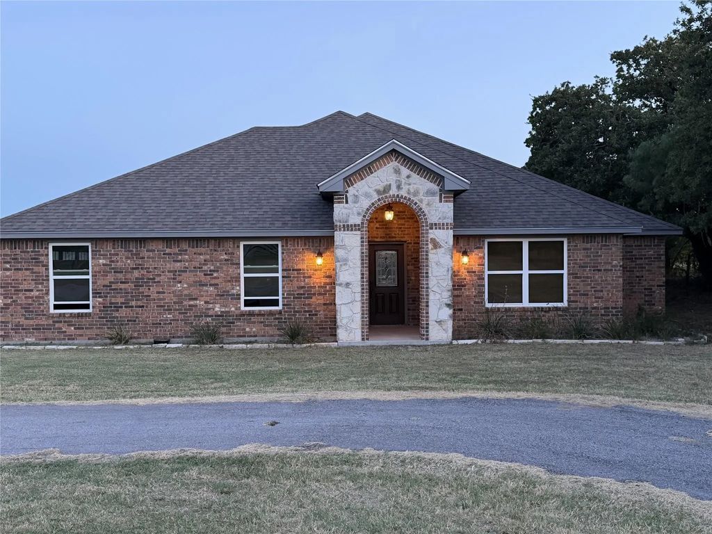 6749 Us Highway 67 84, Bangs