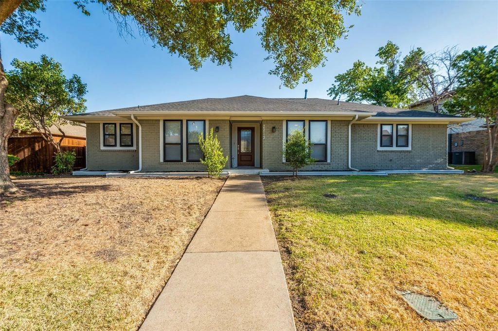 2213 Trinity Springs Drive, Carrollton