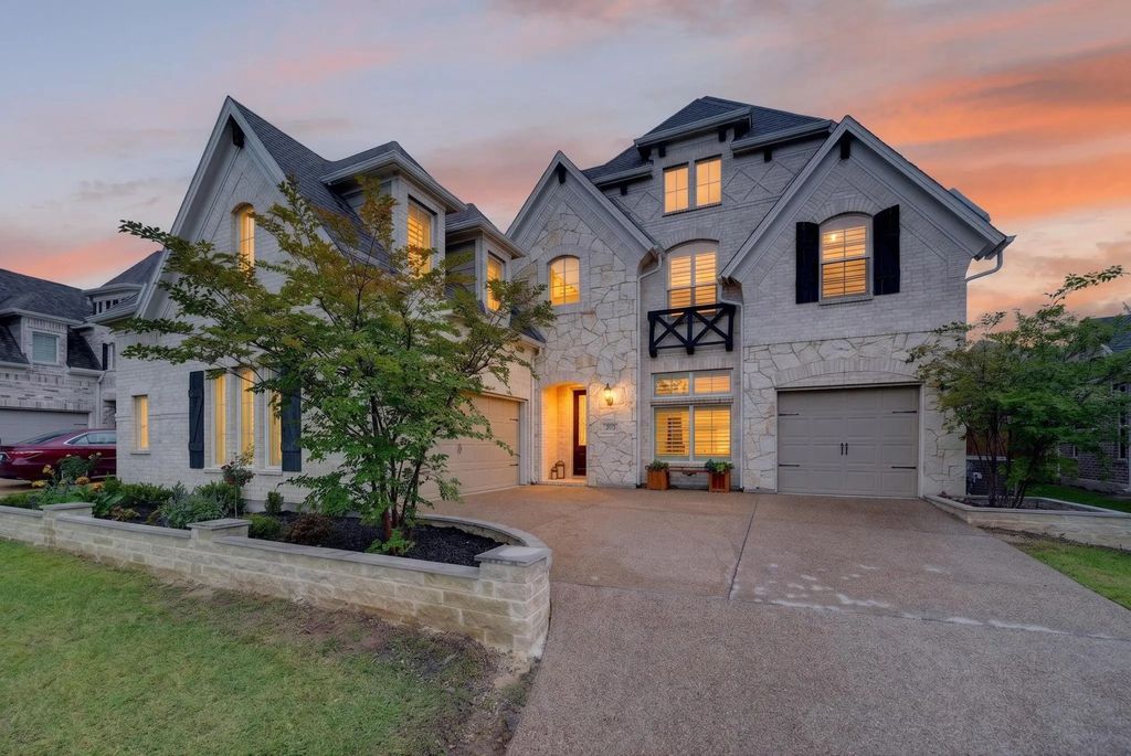 208 Lenten Rose Drive, Wylie