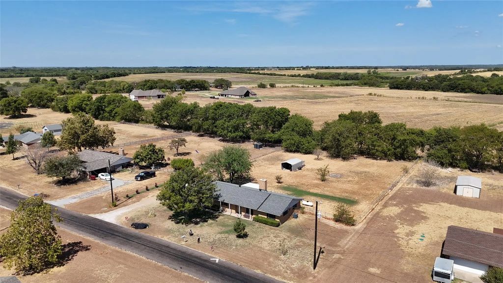5105 Rolling Hills Drive, Sherman