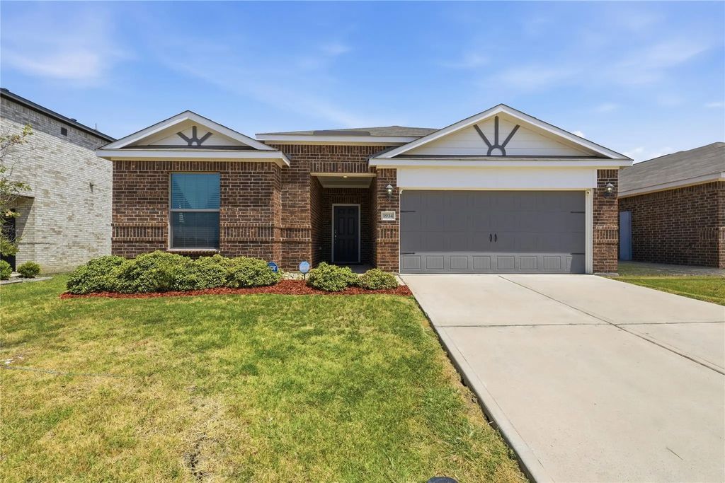 1934 Wooley Way, Seagoville