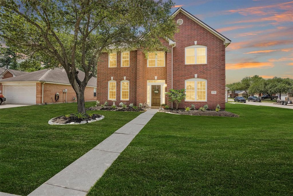 17711 Memorial Springs Drive, Tomball
