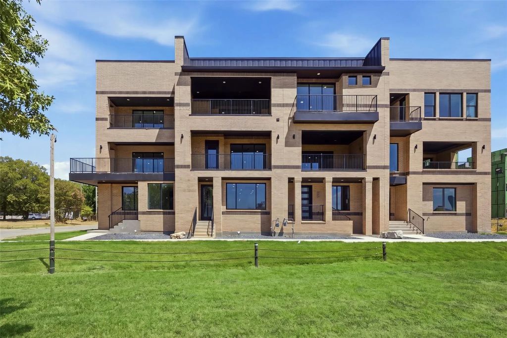 404 Vista Buena Trail, Fort Worth