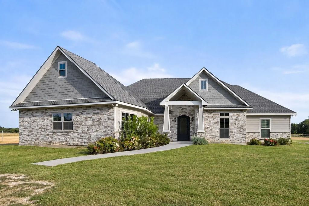 193 Caddo Trail, Corsicana
