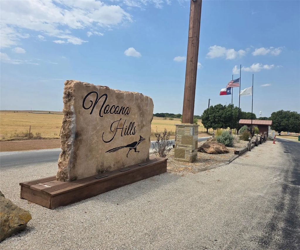 121 Blackhawk Street, Nocona