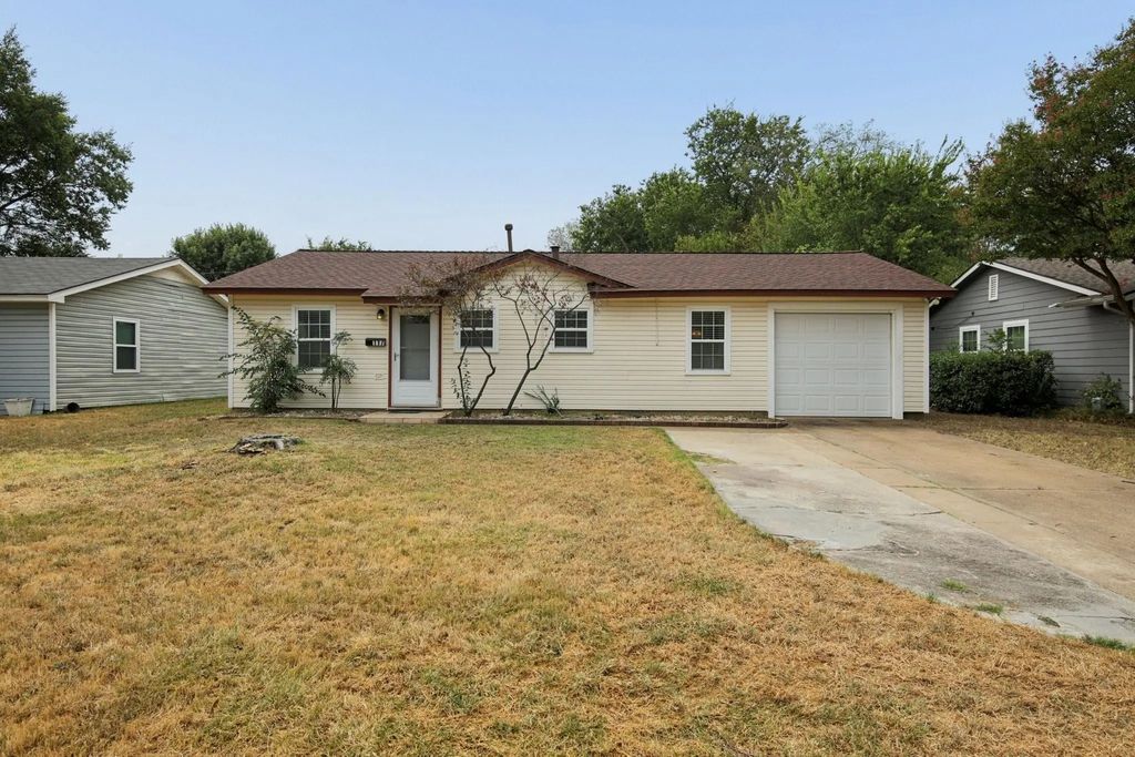 117 Tarrant Drive, Euless