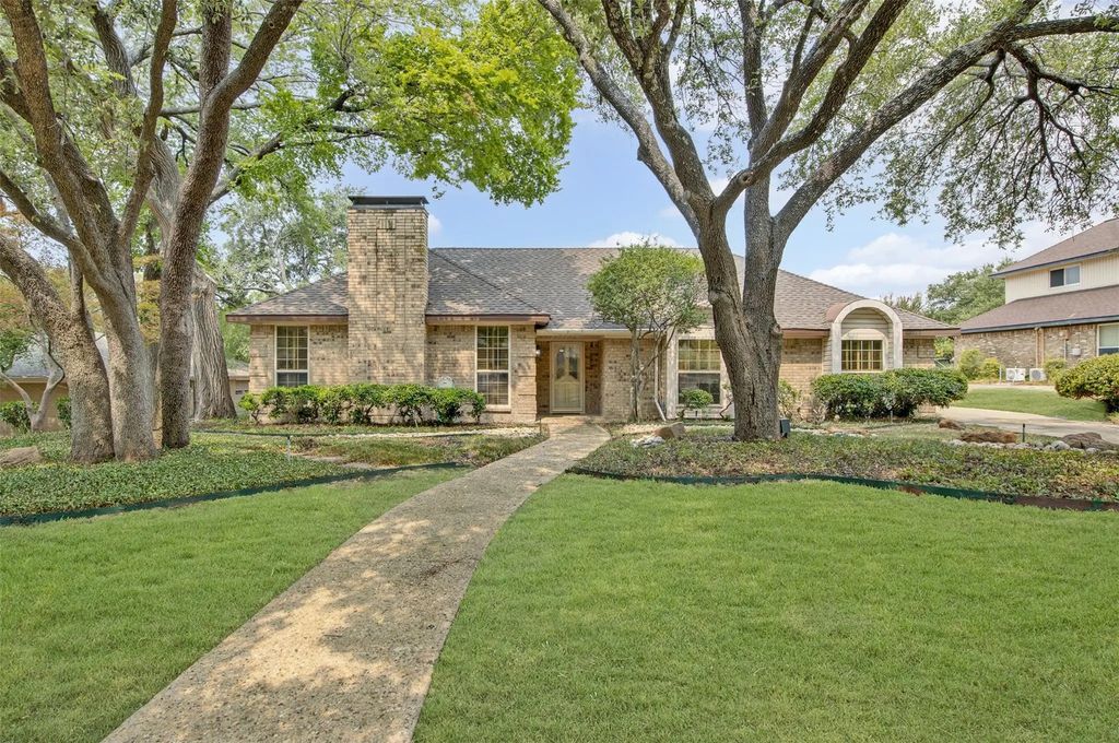 1713 Alameda Court, Plano