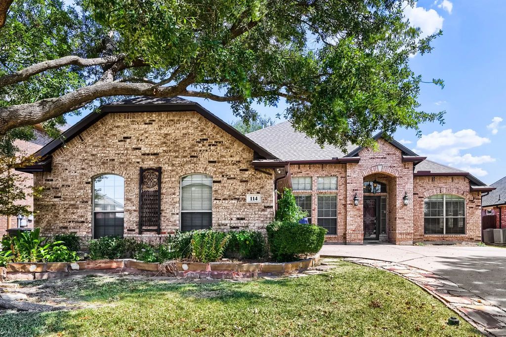 114 Beacon Hill Lane, Forney