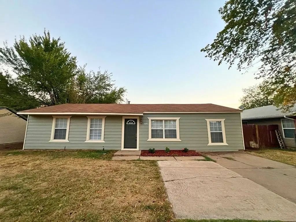 2326 Nw Lincoln Avenue, No City