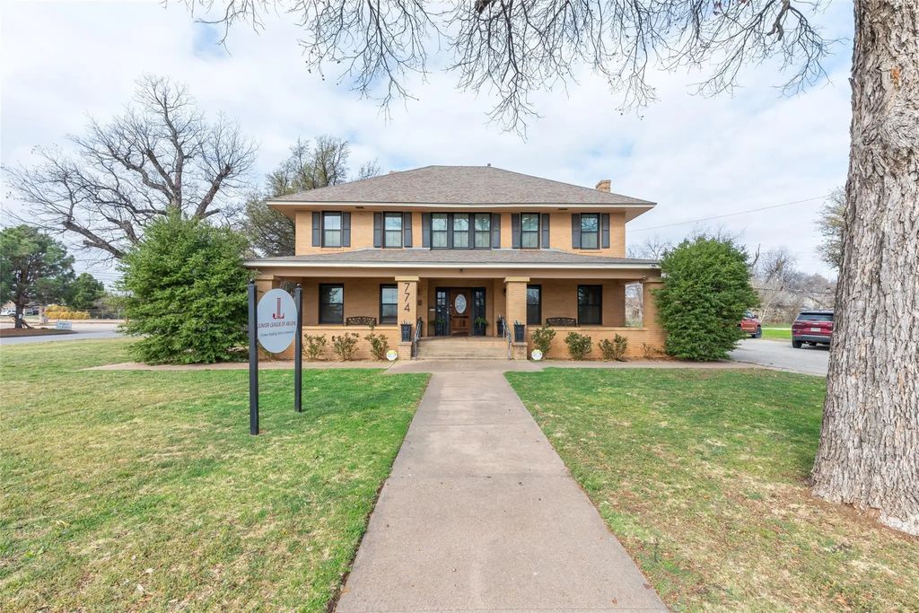 774 Butternut Street, Abilene