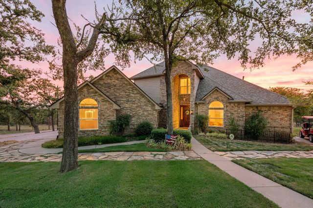 615 Runaway Bay Drive, Runaway Bay