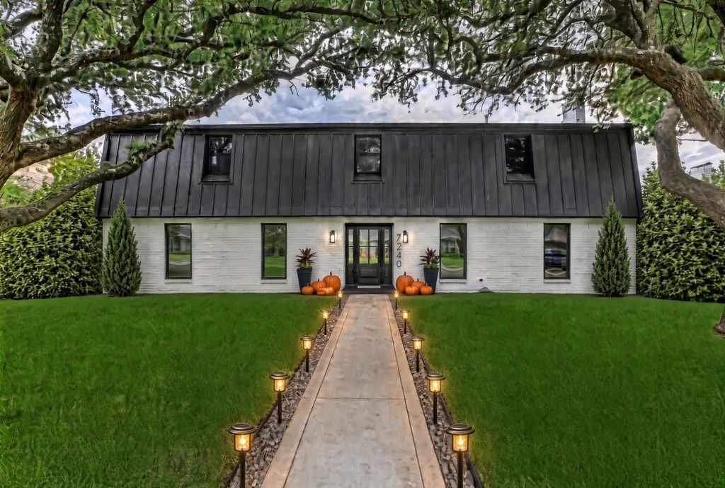 7240 Whispering Pines Drive, Dallas