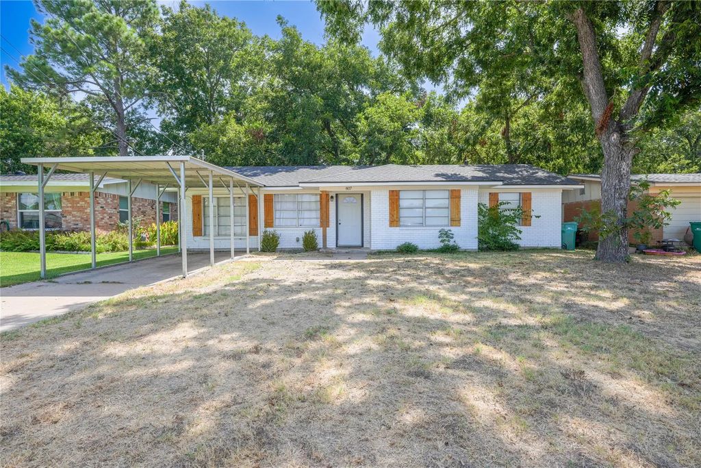 807 N Lacy Drive, Lacy Lakeview
