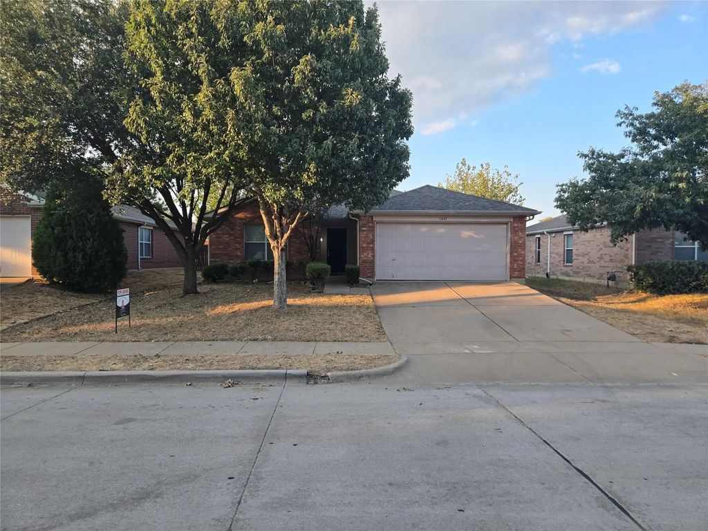 1441 Trading Post Drive, Fort Worth