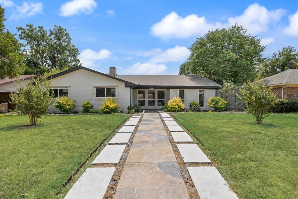 1702 Baltimore Drive, Richardson