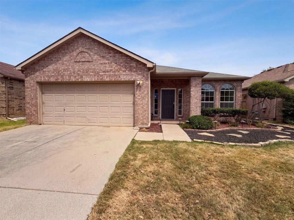 12609 Black Cherry Lane, Fort Worth