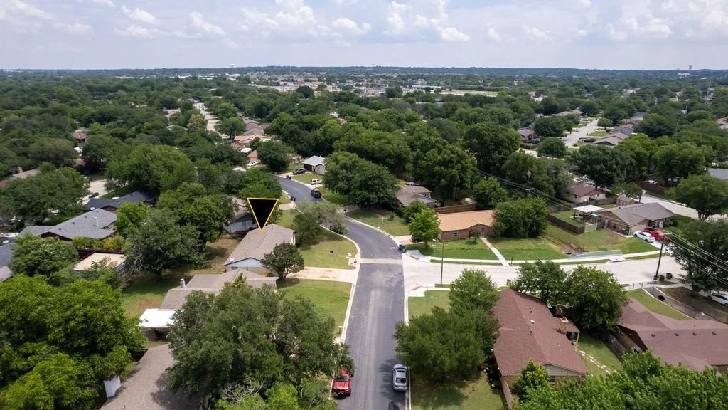 6441 Carousel Drive, Watauga