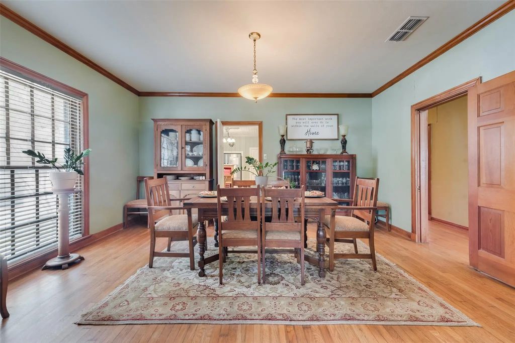 233 E High Street, Wills Point