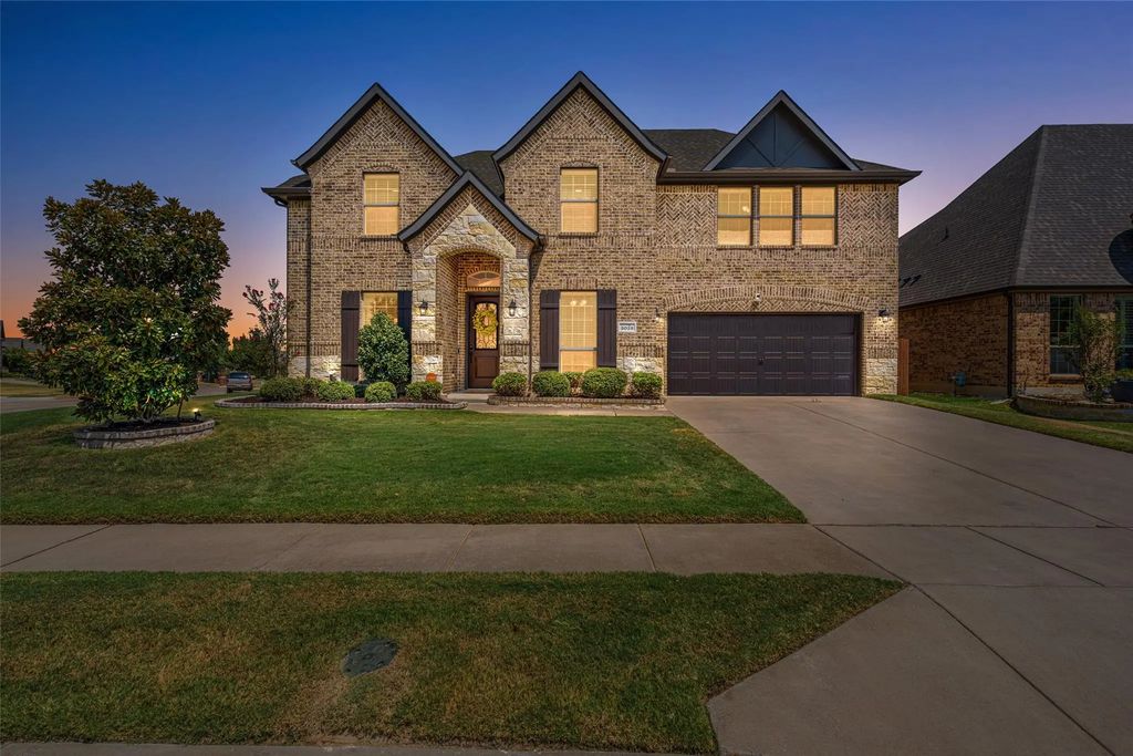 5028 Chisholm View Drive, Fort Worth