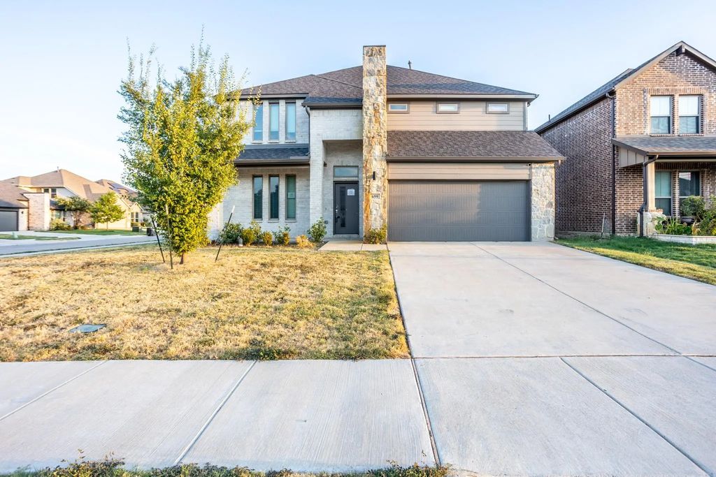 659 Bethpage Drive, Red Oak
