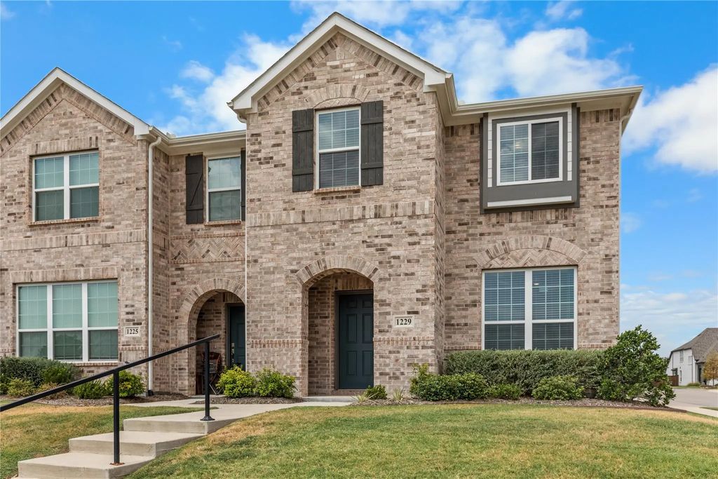 1229 Morgan Drive, Sherman