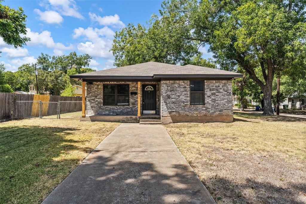 2201 Ethel Avenue, Waco