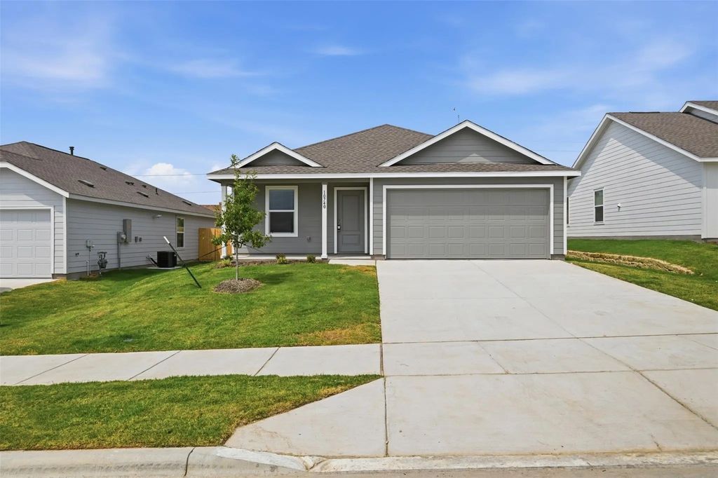 10740 Gun Barrel Street, Fort Worth