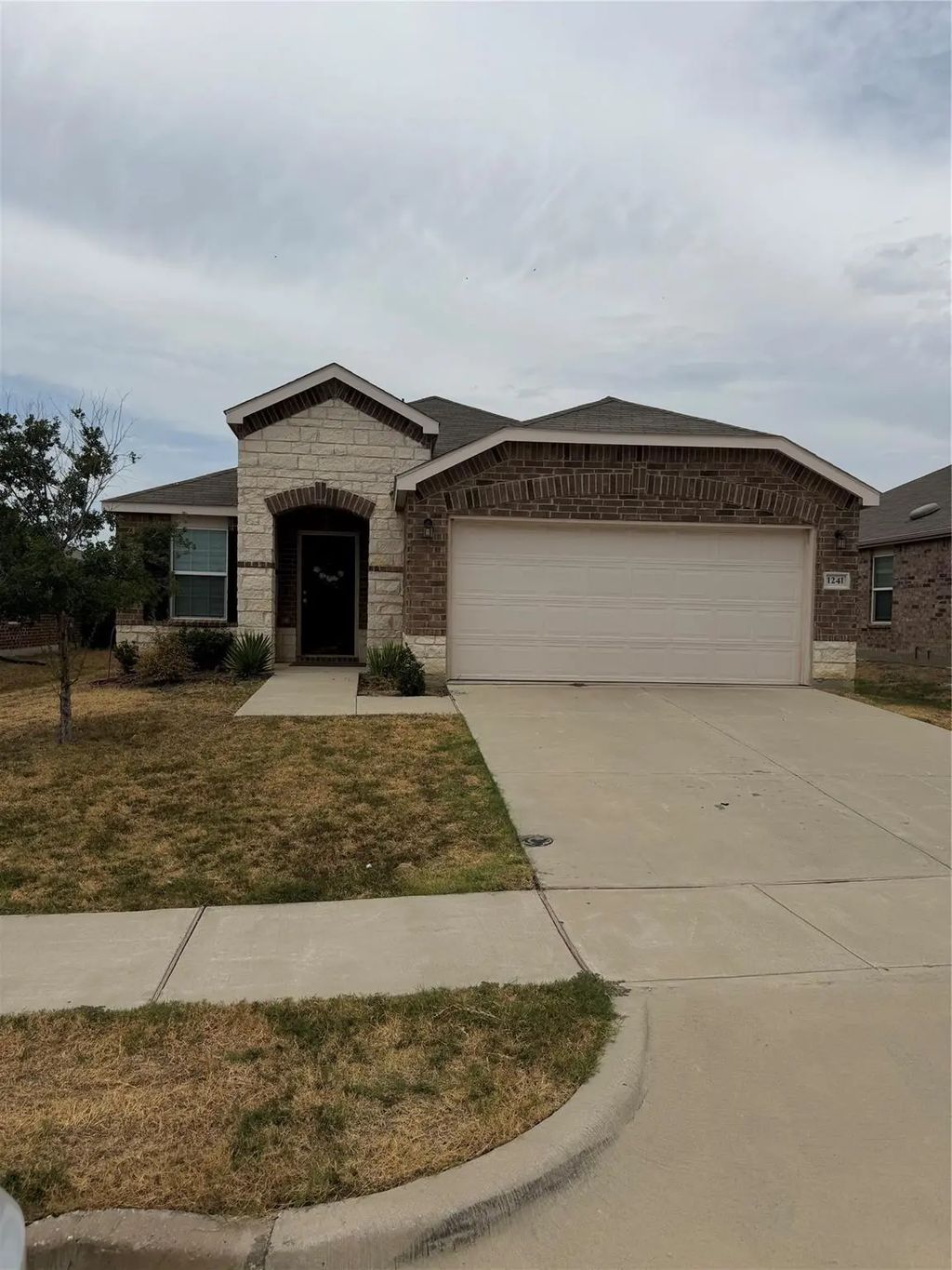 1241 Vernon Drive, Aubrey