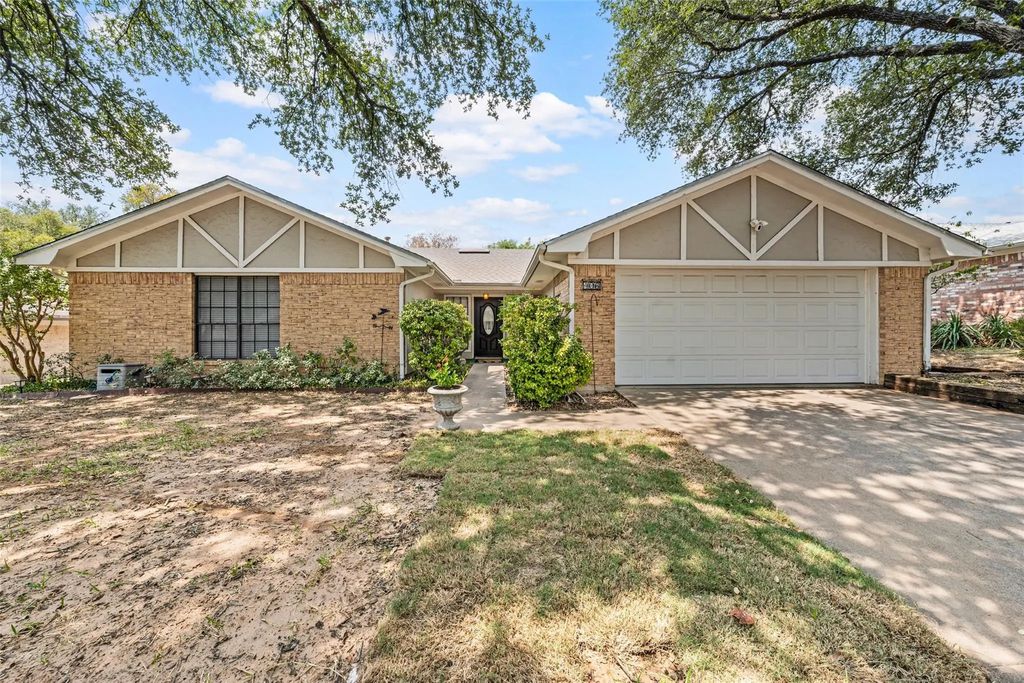 406 Ocampo Court, Waco