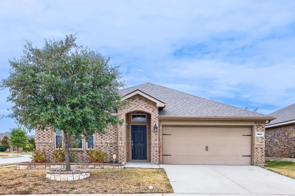 14601 Sundog Way, Fort Worth