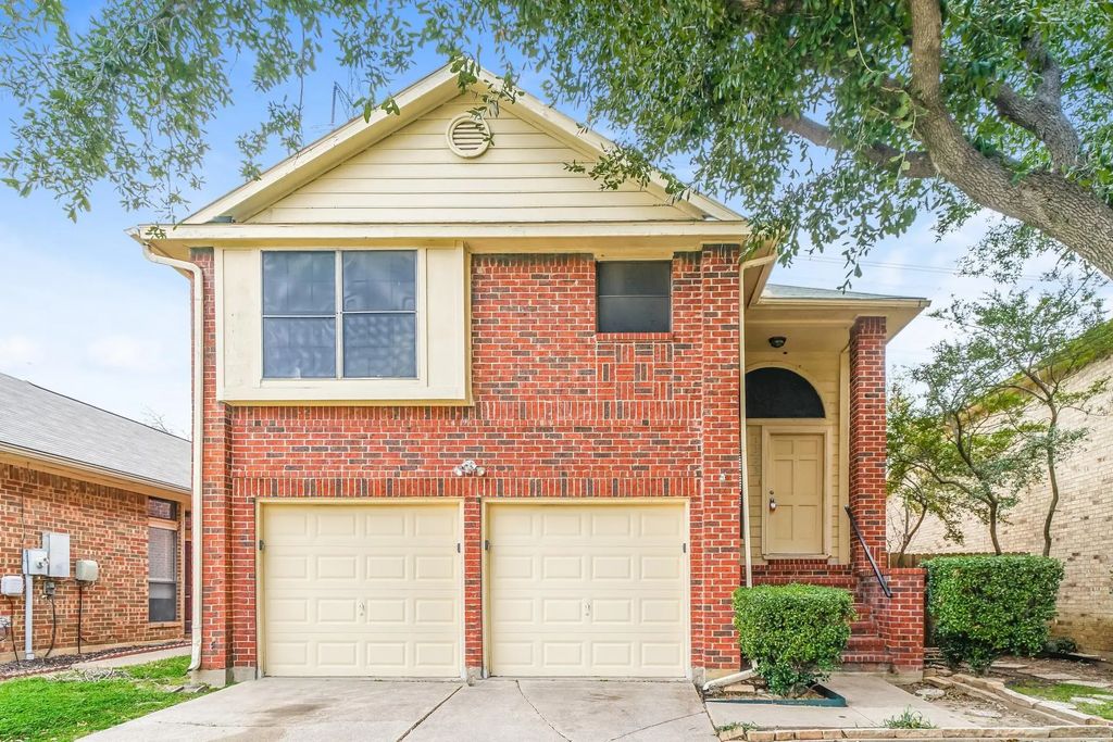 1323 Jasmine Drive, Lewisville