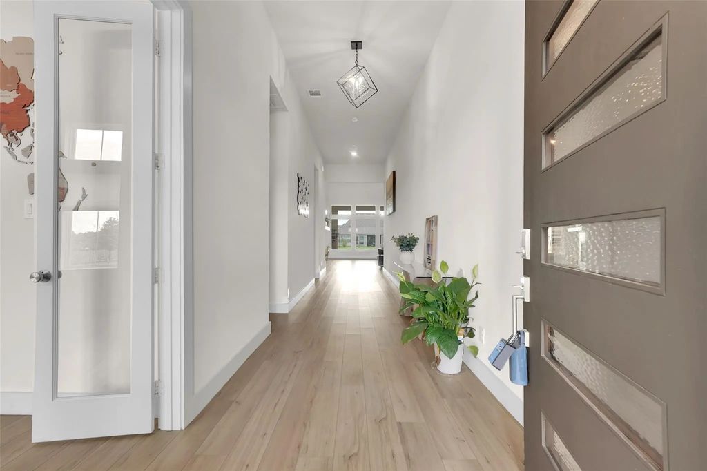 506 Lakeshore Boulevard, Allen