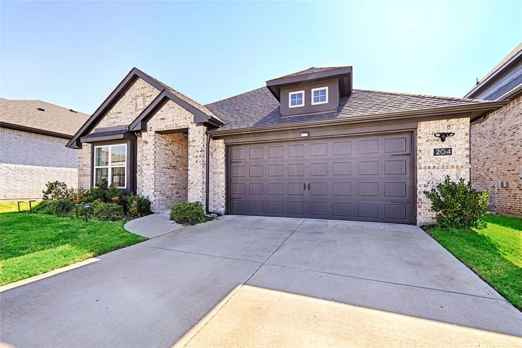 204 Tartane Drive, Anna
