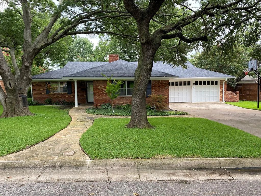 3621 Winifred Drive, Fort Worth