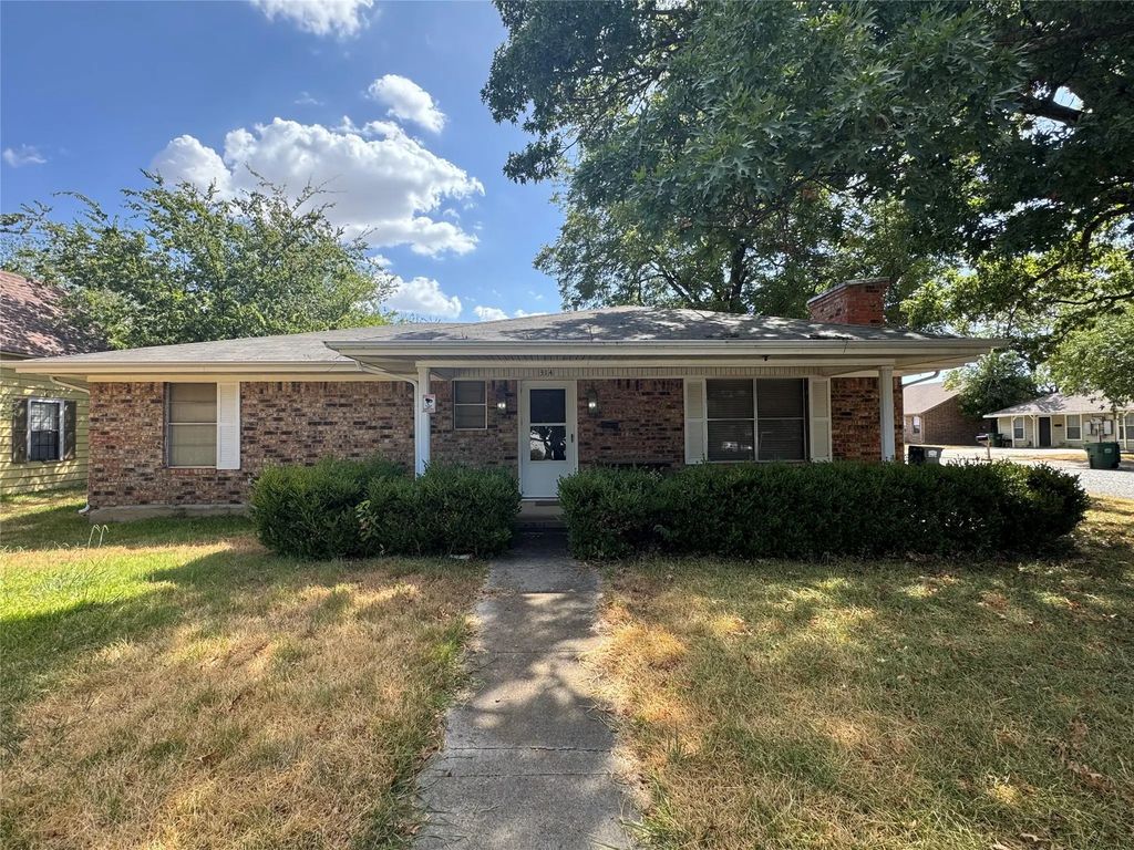 314 Hall Street, Whitesboro