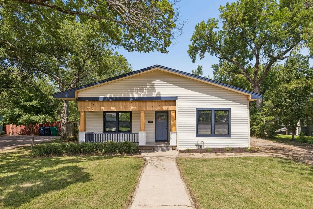 1515 Bolivar Street, Denton