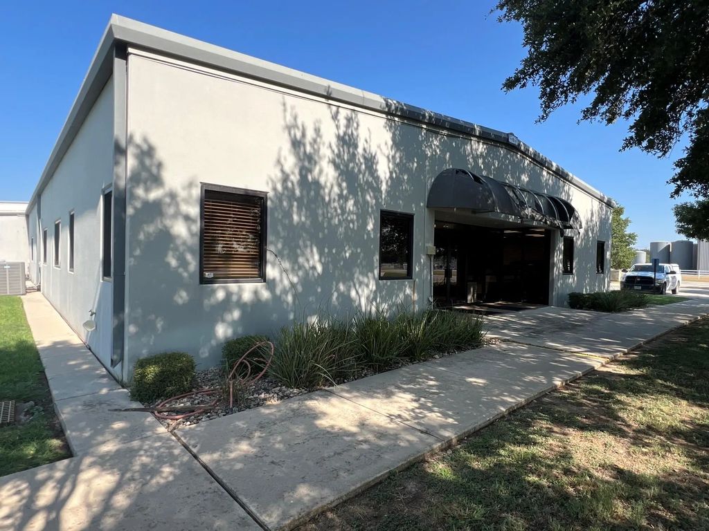 4301 Danhil Drive, Brownwood