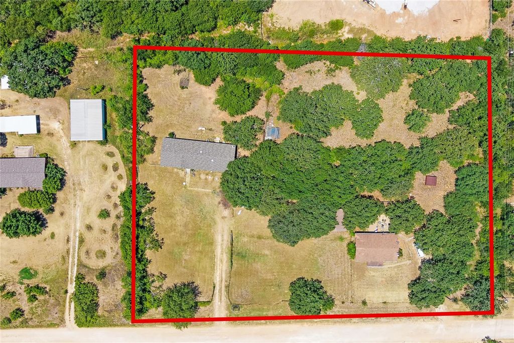 2309 Daniels Drive, Joshua