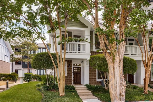 1852 Summit Avenue, Dallas